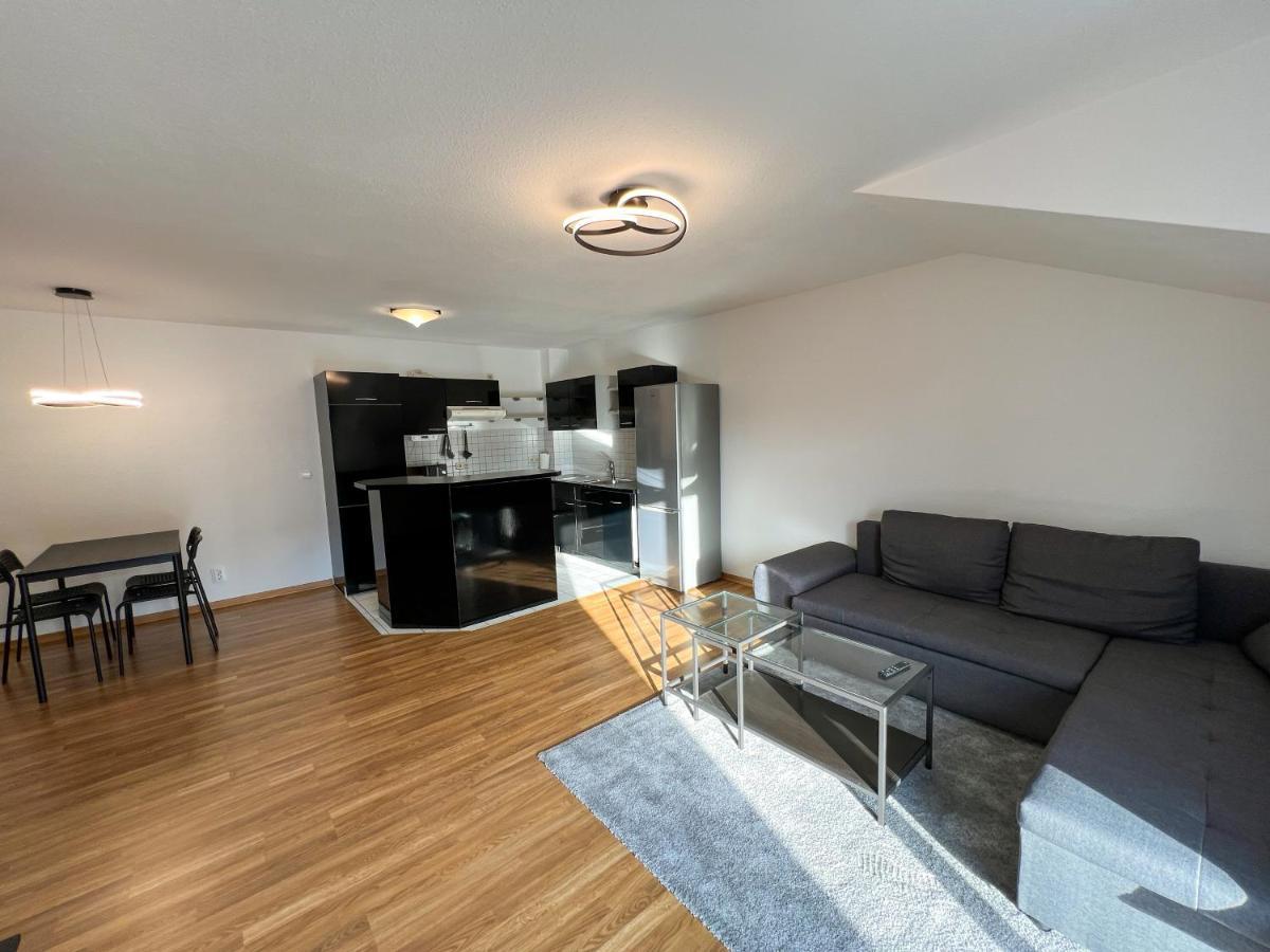 Casa Sali - Stilvolle Ferienwohnung Bei Heidelberg Mit Terrasse & Parkplatz Leimen  Exteriör bild